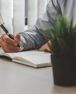 اسامی وکیل های تاکستان