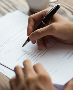 بهترین وکیل ارث و میراث در تاکستان